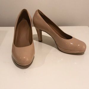 Clarks Nude Pump Heel, Size 7.5